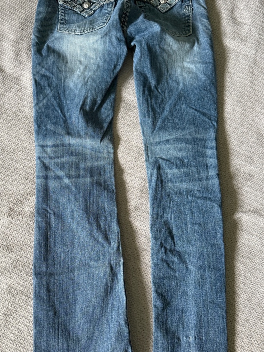 Miss Me Jeans Womens 29 Mid Rise Bootcut 32 Inseam Bling Flap Pockets Stretch